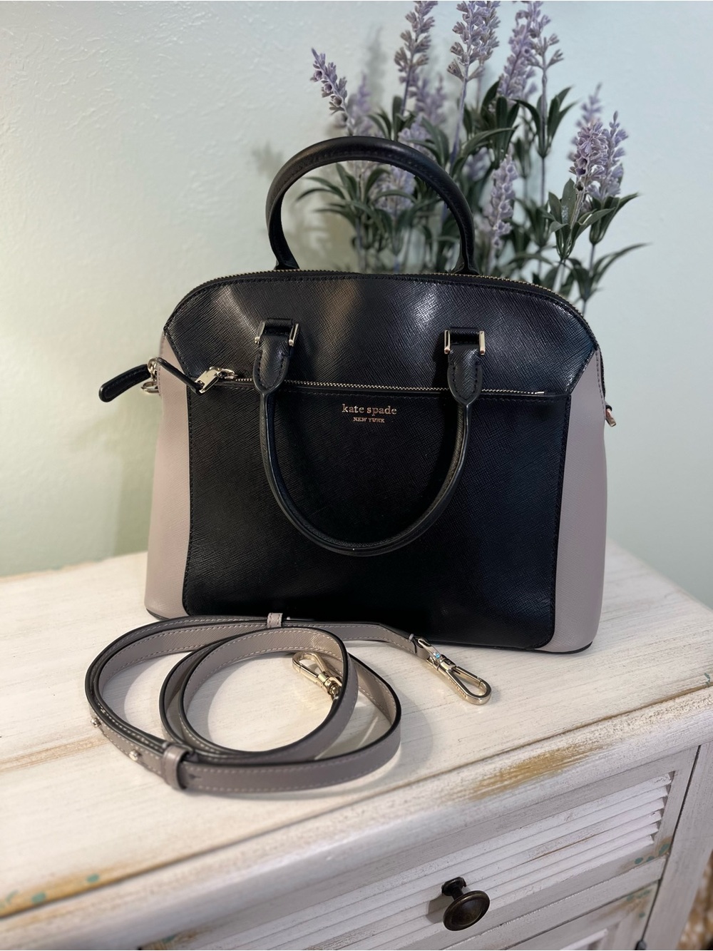 Kate Spade Louise Medium Done Satchel Black/Grey Colorblock EUC